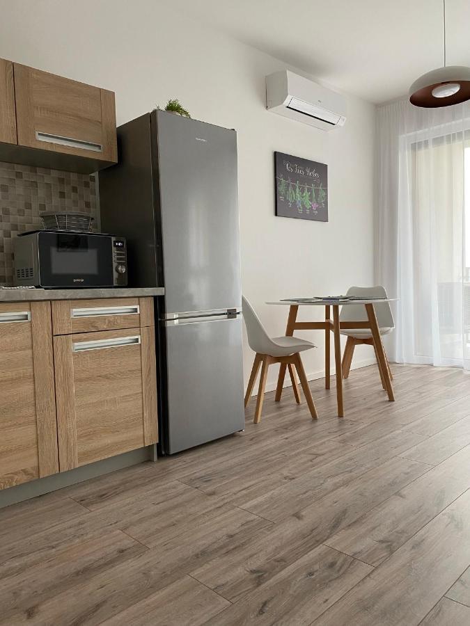 Paskom Apartmanhaz Nyergesujfalu Eksteriør billede